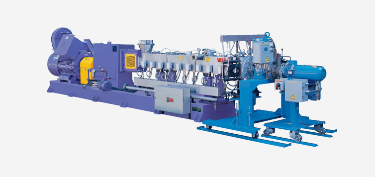Twin screw extruder compounding system