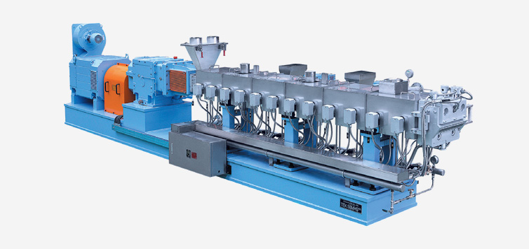 Twin screw extruder compounding system